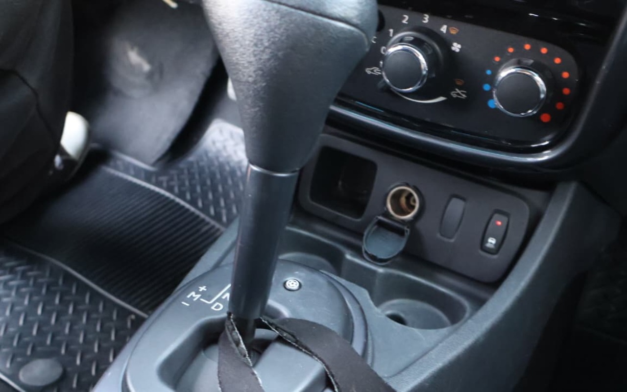 imagem-https://www.socarrao.com.br/sc-vehicle-images-prod/2109488/1781357639715-V2hhdHNBcHAgSW1hZ2UgMjAyNi0wNi0xMyBhdCAxMC4zMi41NyAoMSkuanBlZw.jpeg