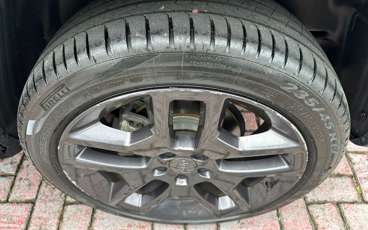 imagem-https://www.socarrao.com.br/sc-vehicle-images-prod/2109506/1781358020513-V2hhdHNBcHAgSW1hZ2UgMjAyNi0wNi0xMyBhdCAxMC4wNi4xNCAoMSkuanBlZw.jpeg