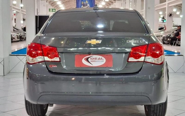 imagem-https://www.socarrao.com.br/sc-vehicle-images-prod/2109739/1789653244542-8184156_18_B_acd1941116.jpeg