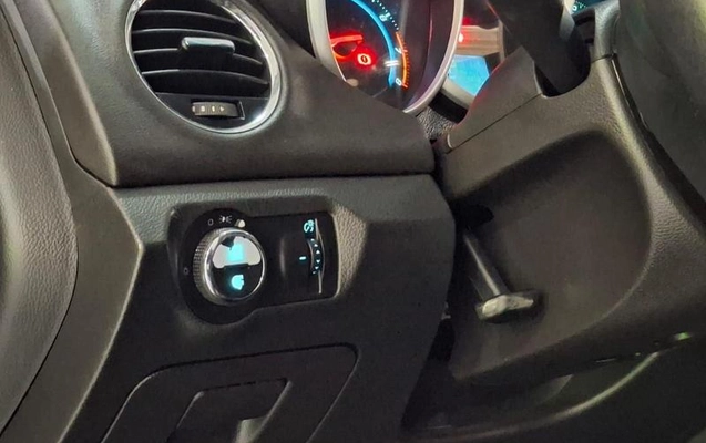 imagem-https://www.socarrao.com.br/sc-vehicle-images-prod/2109739/1789653244551-8184156_8_B_40a55f8e1e.jpeg
