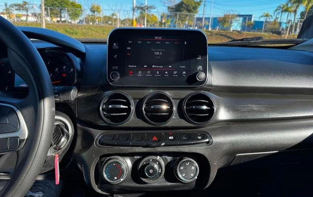 imagem-https://www.socarrao.com.br/sc-vehicle-images-prod/2109986/1789066547665-8174197_9_B_544e619b26.jpeg