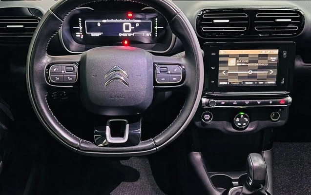 imagem-https://www.socarrao.com.br/sc-vehicle-images-prod/2110176/1787074354980-8184532_12_B_15371a7b7e.jpeg