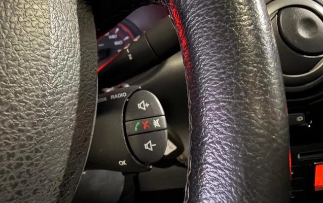imagem-https://www.socarrao.com.br/sc-vehicle-images-prod/2110267/1791314265928-8145668_6_B_98d5d51350.jpeg