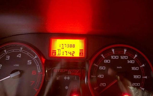imagem-https://www.socarrao.com.br/sc-vehicle-images-prod/2110267/1791314265930-8145668_7_B_c87b46ee6d.jpeg