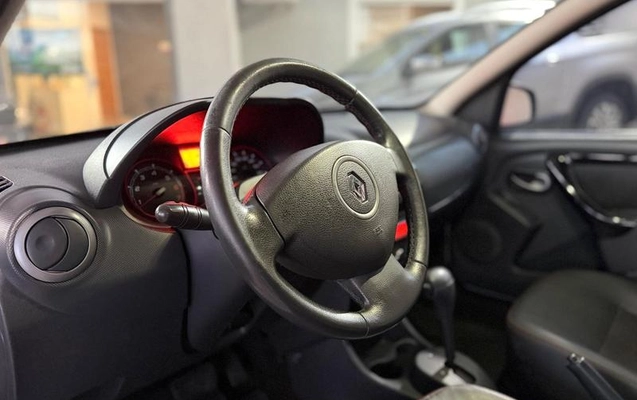 imagem-https://www.socarrao.com.br/sc-vehicle-images-prod/2110267/1791314265945-8145668_14_B_9d50dee0d1.jpeg