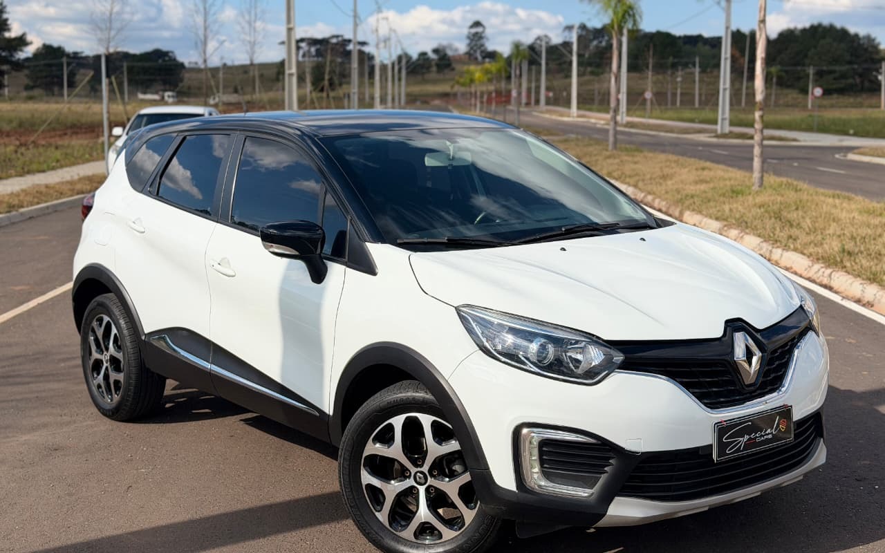 Renault Captur Zen 1.6 16V Flex 5p Aut. na cor Branco em Pinhais / PR - 2110292