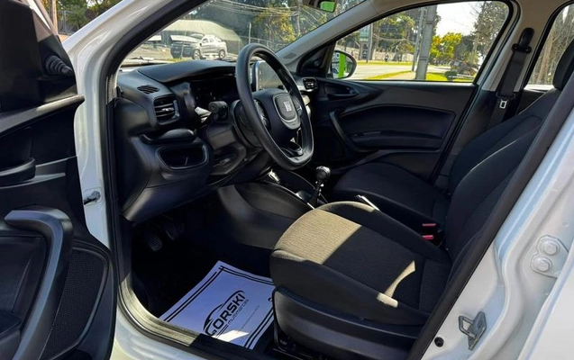 imagem-https://www.socarrao.com.br/sc-vehicle-images-prod/2110360/1789066519760-8174164_11_B_99e0a3b632.jpeg