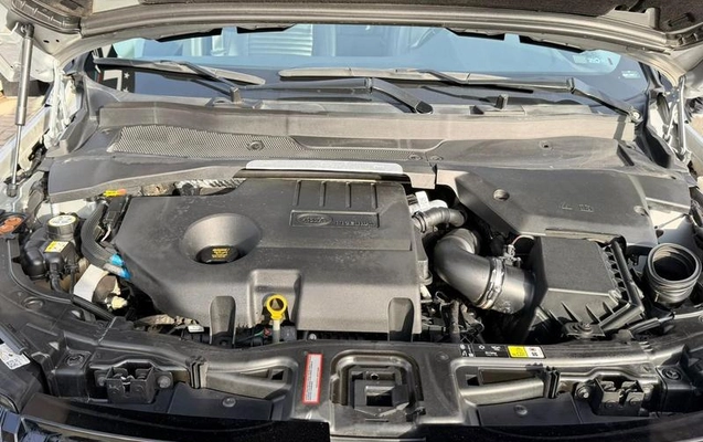 imagem-https://www.socarrao.com.br/sc-vehicle-images-prod/2110363/1786129864402-8051009_16_B_fd63603a0c.jpeg