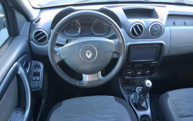 imagem-https://www.socarrao.com.br/sc-vehicle-images-prod/2110441/1788983288054-8164402_10_B_752e5037b4.jpeg