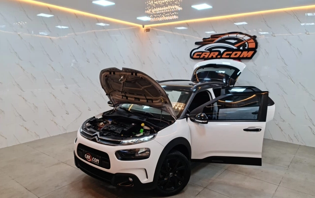 imagem-https://www.socarrao.com.br/sc-vehicle-images-prod/2110456/1781369855263-V2hhdHNBcHAgSW1hZ2UgMjAyNi0wNi0xMiBhdCAxOC4wNy4xOC5qcGVn.jpeg