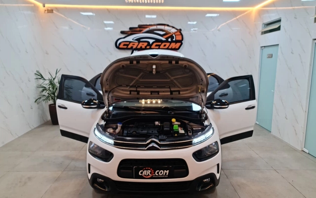 imagem-https://www.socarrao.com.br/sc-vehicle-images-prod/2110456/1781369855310-V2hhdHNBcHAgSW1hZ2UgMjAyNi0wNi0xMiBhdCAxOC4wNy4xNyAoMSkuanBlZw.jpeg
