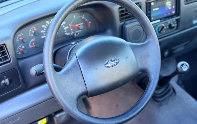 imagem-https://www.socarrao.com.br/sc-vehicle-images-prod/2110944/1788355439004-7776277_9_B_277e2f8c9d.jpeg