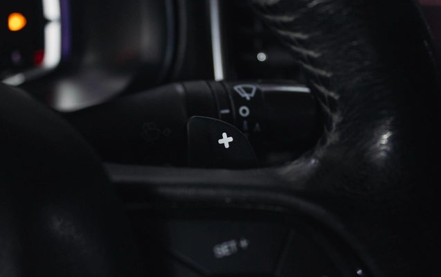 imagem-https://www.socarrao.com.br/sc-vehicle-images-prod/2110948/1783434717400-fa186c01-c0e3-4543-8533-79233e92a676.jpg