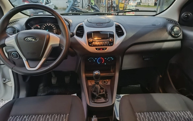 imagem-https://www.socarrao.com.br/sc-vehicle-images-prod/2110999/1782330961674-V2hhdHNBcHAgSW1hZ2UgMjAyNi0wNi0yMyBhdCAxNS4yMS40Ni5qcGVn.jpeg
