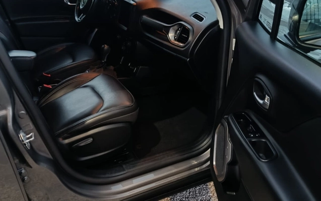 imagem-https://www.socarrao.com.br/sc-vehicle-images-prod/2111037/1782330725015-V2hhdHNBcHAgSW1hZ2UgMjAyNi0wNi0yMyBhdCAxNS4xOS40OCAoMikuanBlZw.jpeg