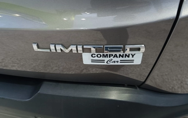 imagem-https://www.socarrao.com.br/sc-vehicle-images-prod/2111037/1782330725376-V2hhdHNBcHAgSW1hZ2UgMjAyNi0wNi0yMyBhdCAxNS4xOS40OS5qcGVn.jpeg