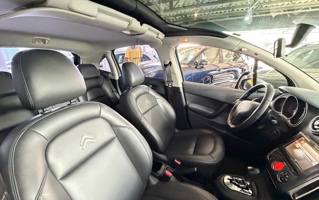 imagem-https://www.socarrao.com.br/sc-vehicle-images-prod/2111137/1789650670071-ce2b5d1d-9962-4246-b920-eb19c8dccf07.jpg