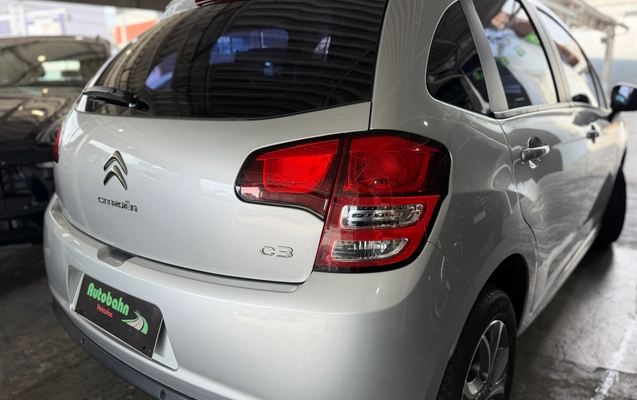 imagem-https://www.socarrao.com.br/sc-vehicle-images-prod/2111137/1789650670075-417eed8c-2d90-4670-9d4f-ad21a96d02df.jpg