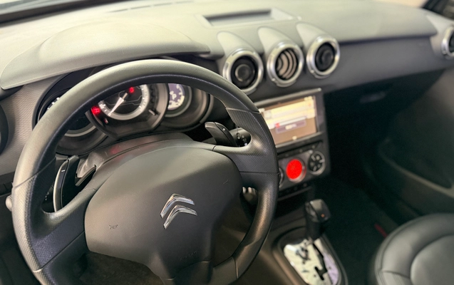 imagem-https://www.socarrao.com.br/sc-vehicle-images-prod/2111137/1789650670081-45fdc42f-9c1b-4a3a-b776-1003199aee0f.jpg