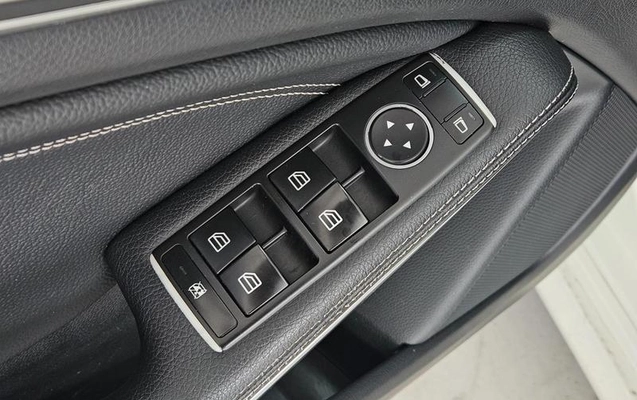 imagem-https://www.socarrao.com.br/sc-vehicle-images-prod/2111180/1784399670311-8184875_19_B_47f30beca1.jpeg