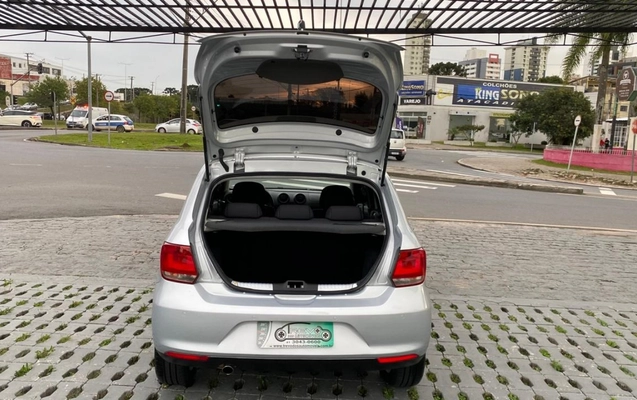 imagem-https://www.socarrao.com.br/sc-vehicle-images-prod/2119138/1783016868277-OS5qcGVn.jpeg