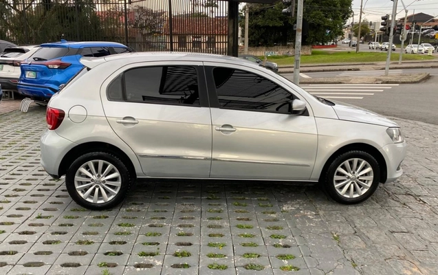 imagem-https://www.socarrao.com.br/sc-vehicle-images-prod/2119139/1783016646295-NS5qcGVn.jpeg