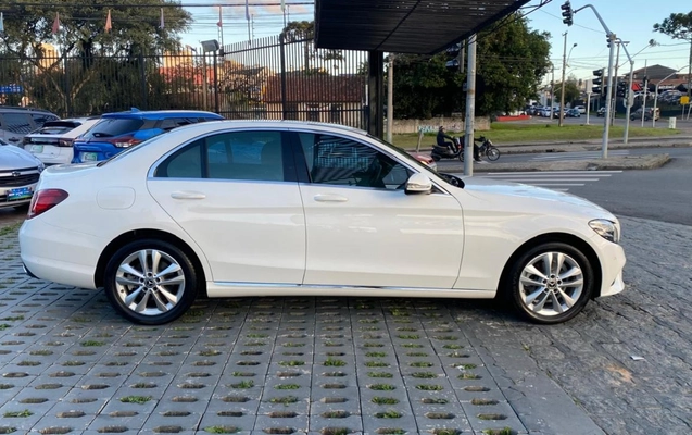 imagem-https://www.socarrao.com.br/sc-vehicle-images-prod/2119141/1781644439047-NS5qcGVn.jpeg