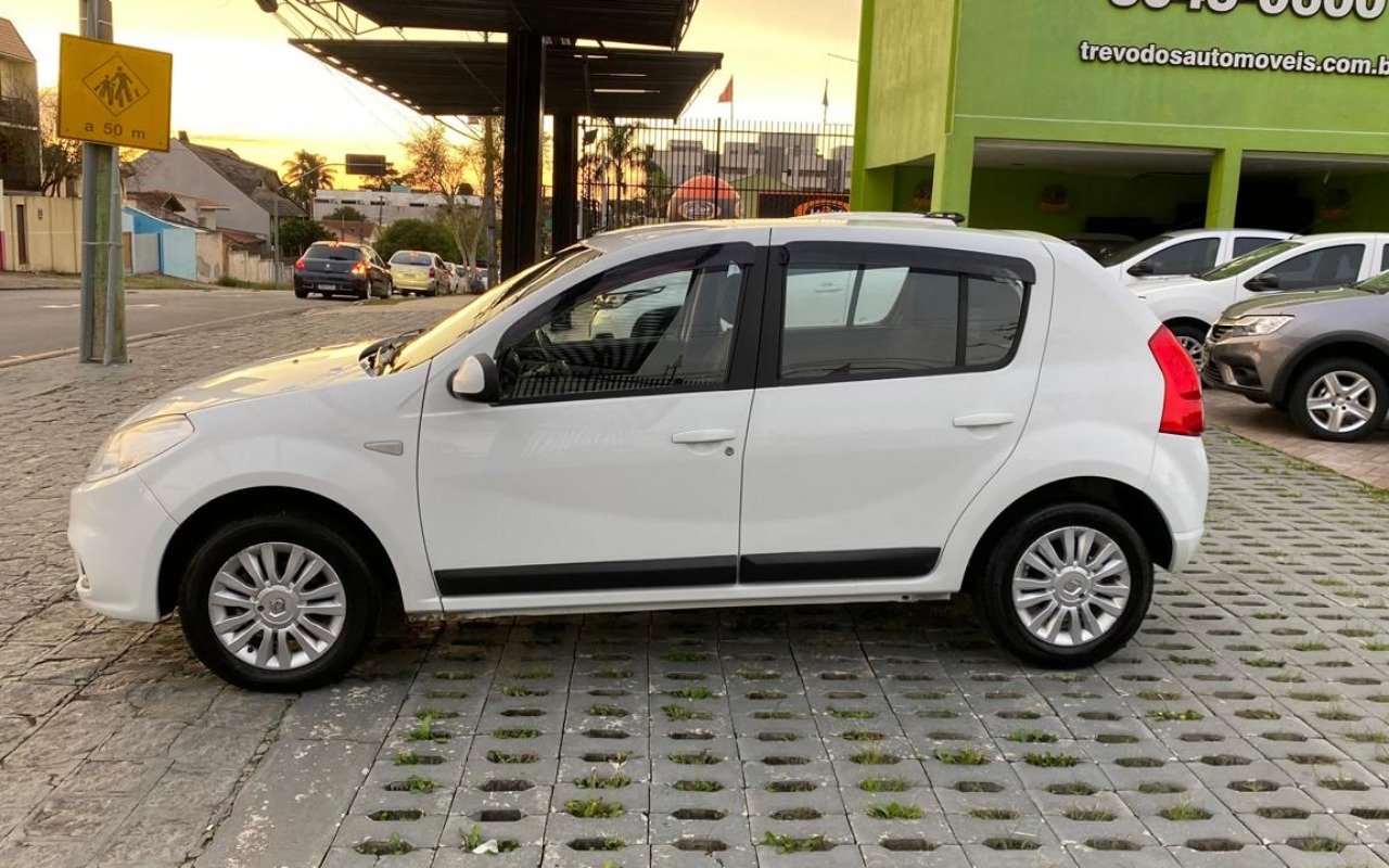 imagem-https://www.socarrao.com.br/sc-vehicle-images-prod/2119148/1783016495373-NC5qcGVn.jpeg