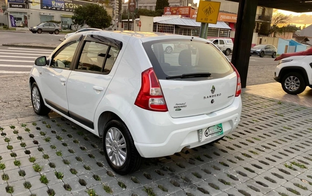 imagem-https://www.socarrao.com.br/sc-vehicle-images-prod/2119148/1783016495639-Ni5qcGVn.jpeg