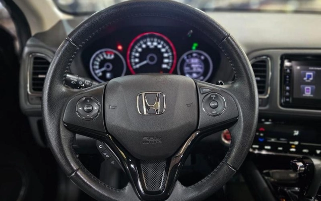 imagem-https://www.socarrao.com.br/sc-vehicle-images-prod/21217/1785015301501-6792194_11_B_a30f42bb8f.jpeg