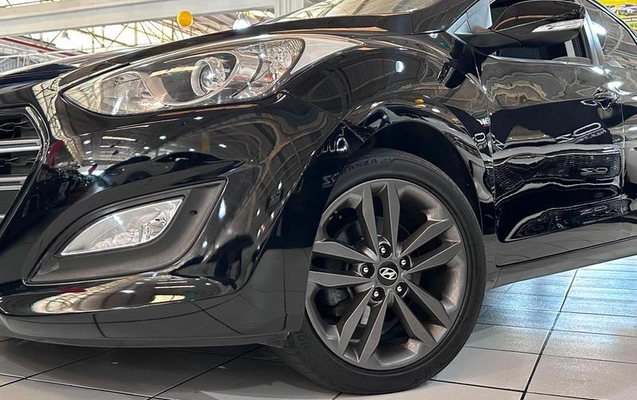 imagem-https://www.socarrao.com.br/sc-vehicle-images-prod/21222/1788355155564-7178555_15_B_2a4c3e970e.jpeg