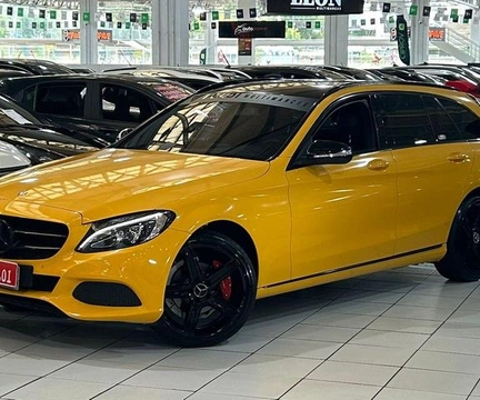 Mercedes-Benz C-180 2015 Amarelo — foto 1 de 3