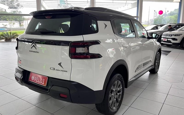 imagem-https://www.socarrao.com.br/sc-vehicle-images-prod/21249/1786742081932-7480485_13_B_406ea72327.jpeg