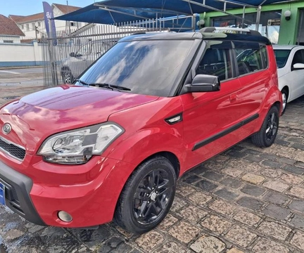 Kia SOUL 2010 Vermelho — foto 1 de 3