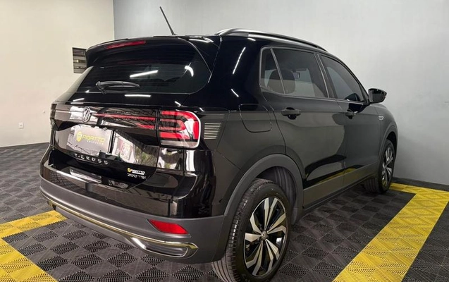 imagem-https://www.socarrao.com.br/sc-vehicle-images-prod/2127173/1788359702246-8181440_1_B_d7f5fca89a.jpeg
