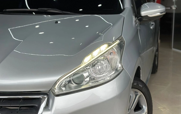 imagem-https://www.socarrao.com.br/sc-vehicle-images-prod/2127322/1789129795760-003_0490bcf0dac52abe5b0237dd9f6a7e6d.jpg
