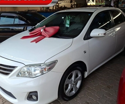 Toyota Corolla 2014 Branco — foto 1 de 3