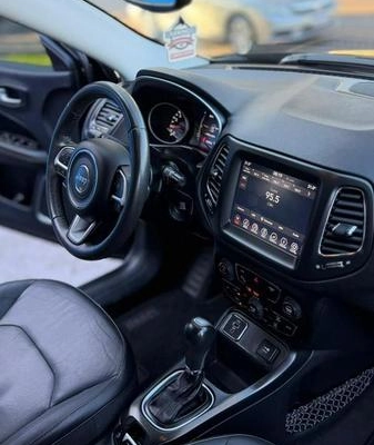 imagem-https://www.socarrao.com.br/sc-vehicle-images-prod/2127674/1781725676440-8185967_8_B_0198356867.jpeg