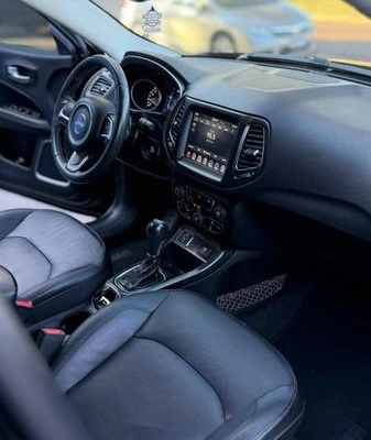 imagem-https://www.socarrao.com.br/sc-vehicle-images-prod/2127674/1781725676443-8185967_8_B_df6e744ce5.jpeg