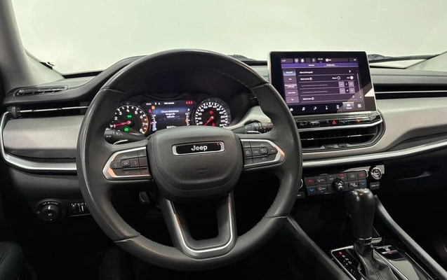 imagem-https://www.socarrao.com.br/sc-vehicle-images-prod/2127692/1788443239625-8186011_5_B_556353cb13.jpeg