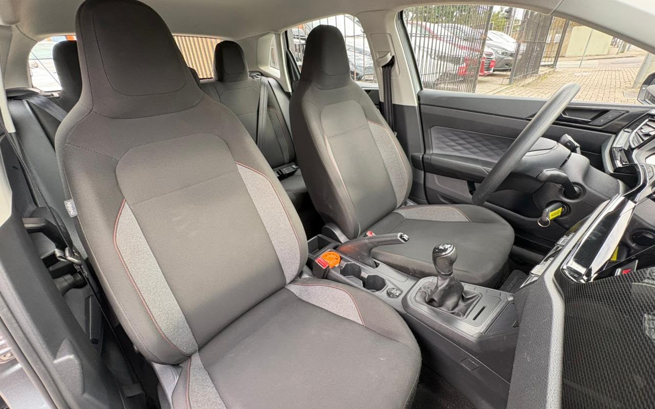 imagem-https://www.socarrao.com.br/sc-vehicle-images-prod/2127698/1781530588464-V2hhdHNBcHAgSW1hZ2UgMjAyNi0wNi0xNSBhdCAwOS4yMi4yMi5qcGVn.jpeg