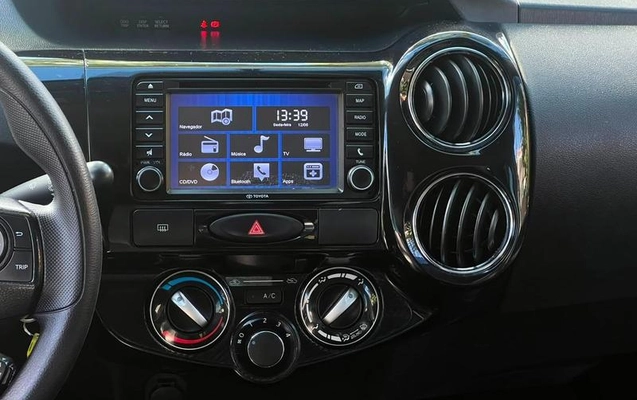imagem-https://www.socarrao.com.br/sc-vehicle-images-prod/2127785/1786803980194-8179357_6_B_e30a98626e.jpeg