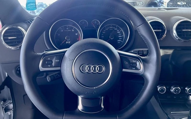 imagem-https://www.socarrao.com.br/sc-vehicle-images-prod/21285/1787768689350-7635107_7_B_394d8af2bd.jpeg