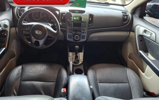imagem-https://www.socarrao.com.br/sc-vehicle-images-prod/2128721/1781534364433-MS5qcGc.jpg