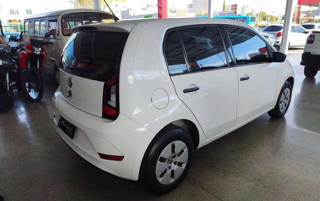 imagem-https://www.socarrao.com.br/sc-vehicle-images-prod/2129412/1789590236030-8180458_6_B_169f3a22ea.jpeg