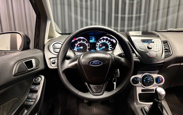 imagem-https://www.socarrao.com.br/sc-vehicle-images-prod/2129539/1788454562175-gb-d41cd94.jpeg