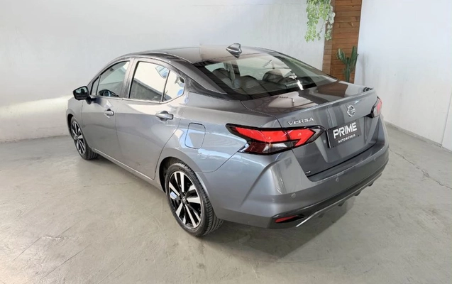 imagem-https://www.socarrao.com.br/sc-vehicle-images-prod/2129769/1789494020215-gb-e0ae4ee.jpg