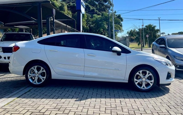 imagem-https://www.socarrao.com.br/sc-vehicle-images-prod/2129778/1782395206350-8180169_9_B_230a115983.jpeg