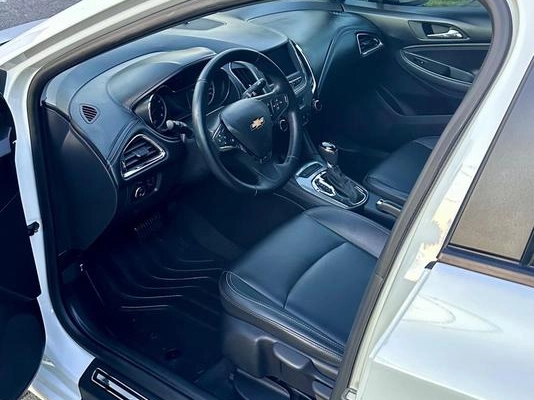 imagem-https://www.socarrao.com.br/sc-vehicle-images-prod/2129778/1782395206359-8180169_28_B_b7b68bd87c.jpeg