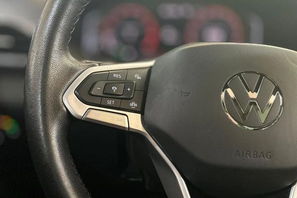 imagem-https://www.socarrao.com.br/sc-vehicle-images-prod/21299/1788967029522-7706171_10_B_43498cb87d.jpeg